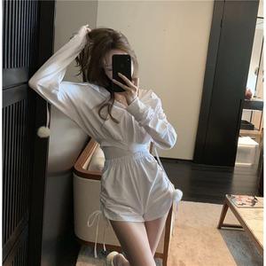 同性恋男人鸡巴操男孩屁股视频
